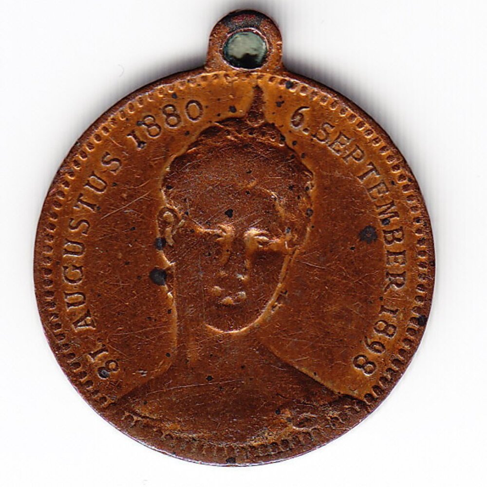 1898 Netherlands Queen Wilhelmina Pendant (b71)